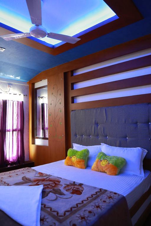 Marari houseboat VACCINATED STAFF Hotel Mararikulam Ruang foto