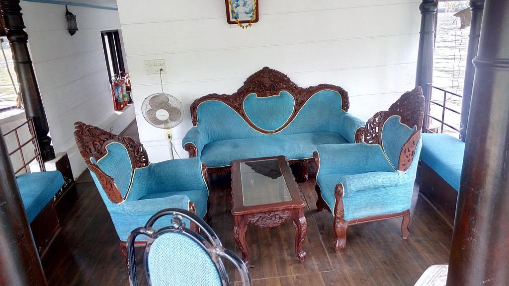 Marari houseboat VACCINATED STAFF Hotel Mararikulam Bagian luar foto